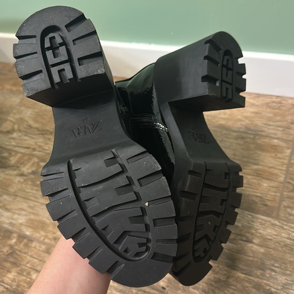 Zara Black Heeled Boots - Picture 5 of 7